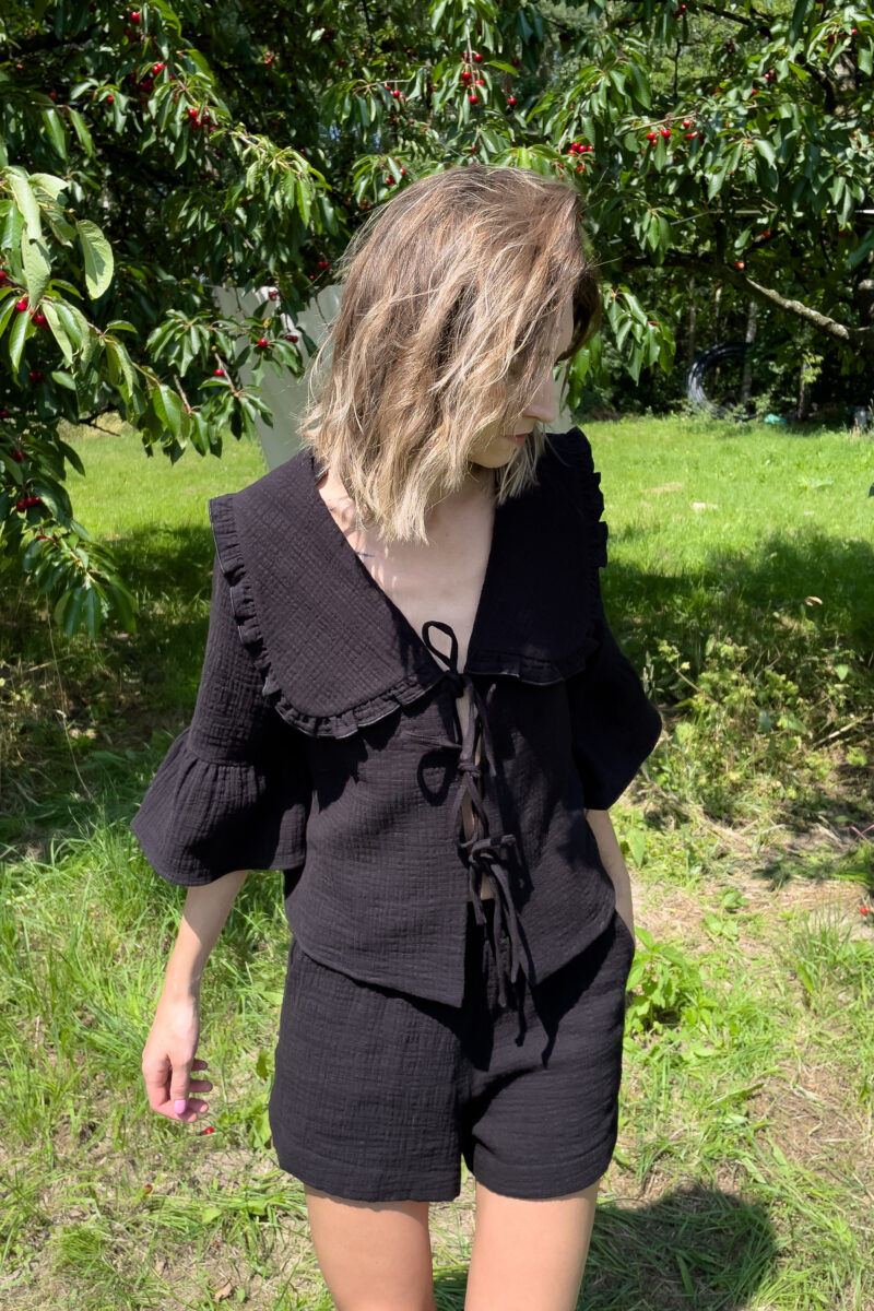 Bluzka Rosalia czarna